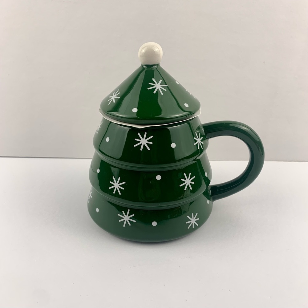 World Market Green Christmas Tree Lidded Figural Ceramic Mug Winter Snowflakes
